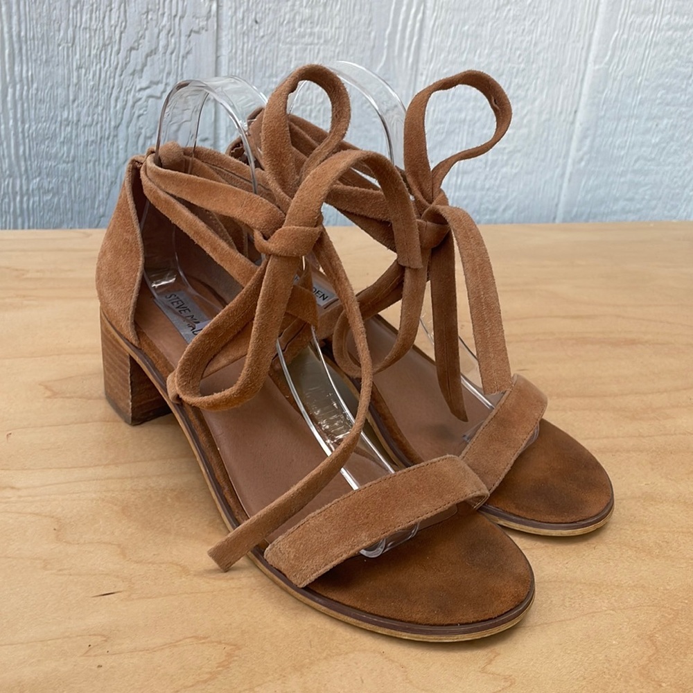 STEVE MADDEN Rizzaa Suede Block Heel Sandals size 8.5